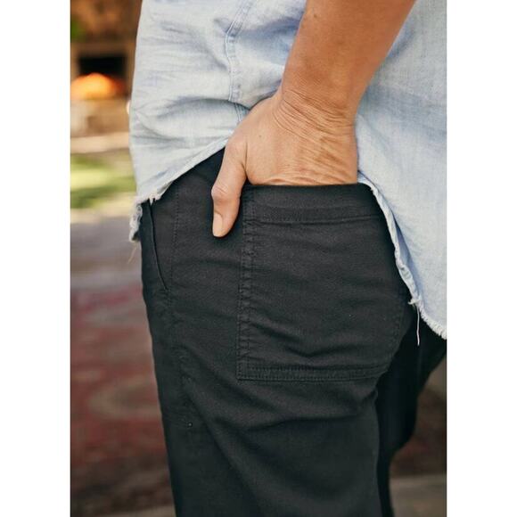 FRANK & EILEEN 10 Blackstone Utility Pants Cotton Twill Crop Pants Washed Black - Picture 7 of 8